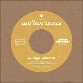 Mo Horizons feat. Gyedu-Blay Ambolley - Mango Woman [Agogo Records]